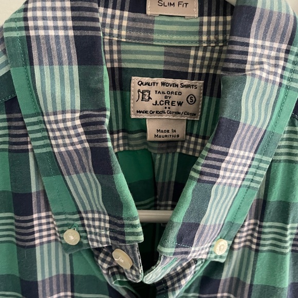 J.Crew 4 Casual button downs - Picture 3 of 5